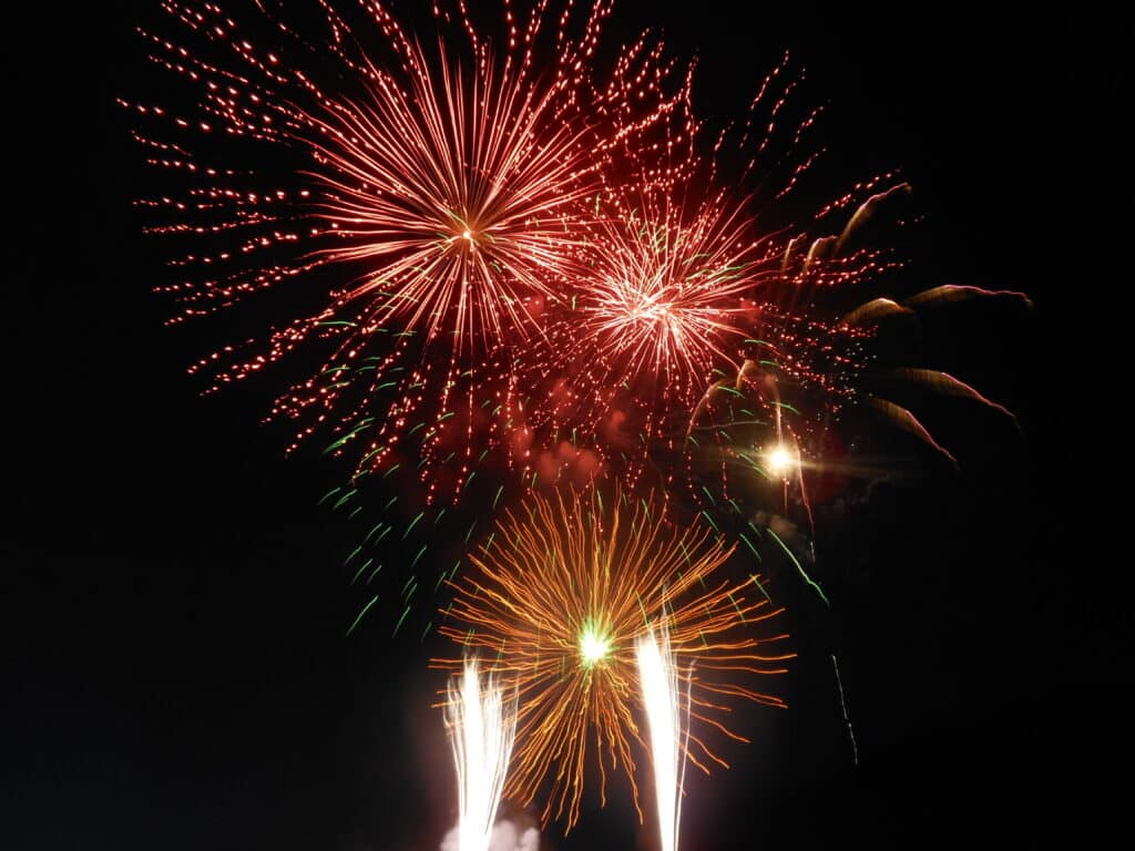 Feu d'artifice du 15 Août_Ancelle Ancelle Mairie Champsaur Valgaudemar Hautes Alpes Ancelle Station